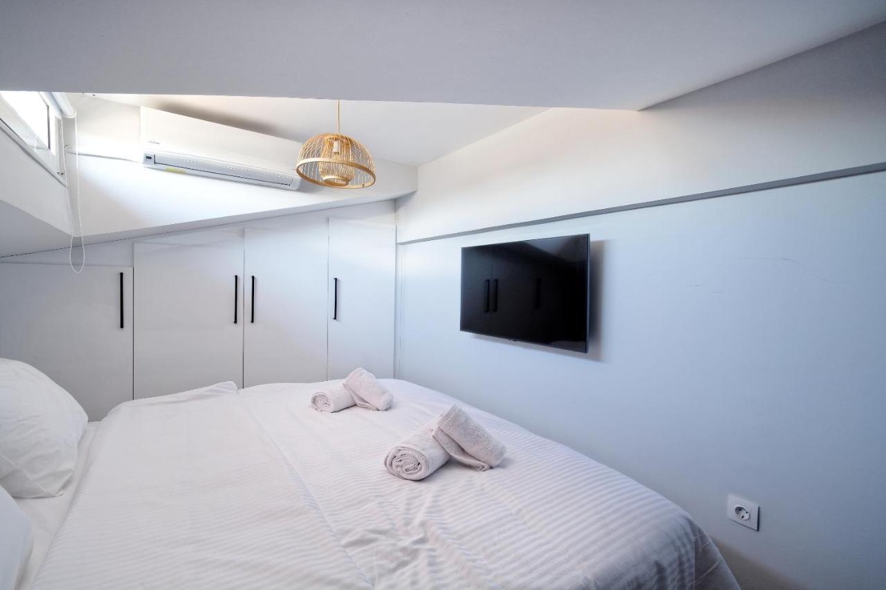 Trojan Affair Residence Atenas Exterior foto